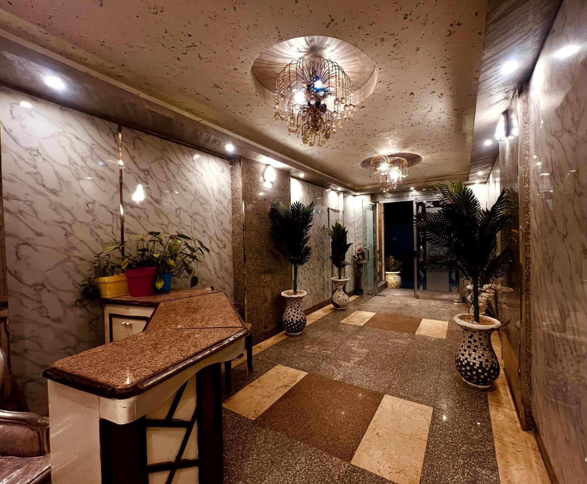 Grand Pyramids In Hotel Giza Екстериор снимка